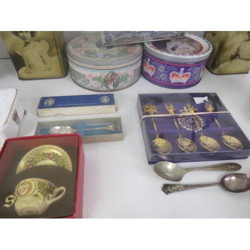 161 - ROYAL MEMORABILIA, CUPS, SAUCERS, BOOKS, PLATES AND TINS includes PRINCESS MARY TIN