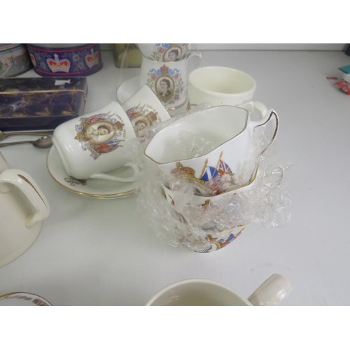 161 - ROYAL MEMORABILIA, CUPS, SAUCERS, BOOKS, PLATES AND TINS includes PRINCESS MARY TIN