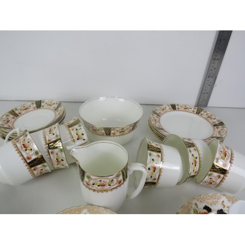 164 - GLADSTONE CHINA 19 PIECES AND ROYAL ALBERT NEVIS- 25 PIECES, 7 CUPS AND SAUCERS, 11 PLATES, DAMAGE T... 