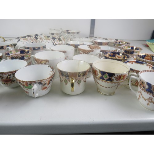 166 - BALMORAL TEASET- 37 PIECES, PLATES, CUPS/SAUCERS, JUG BOWL AND COLCLOUGH JUG, CUPS AND ROYAL VALE TE... 