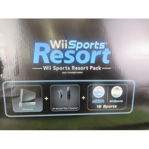 182 - NINTENDO WII AND BOARD WITH CABLES AND WORKING