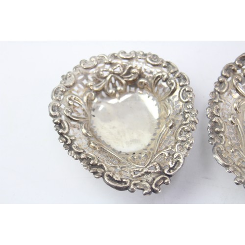 437 - 2 x Antique Hallmarked 1898 Chester STERLING SILVER Bon Bon Dish (36g)