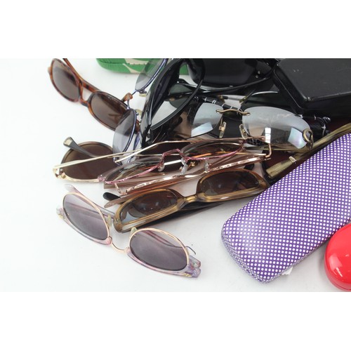 555 - Joblot of Assorted Sunglasses includes Branded