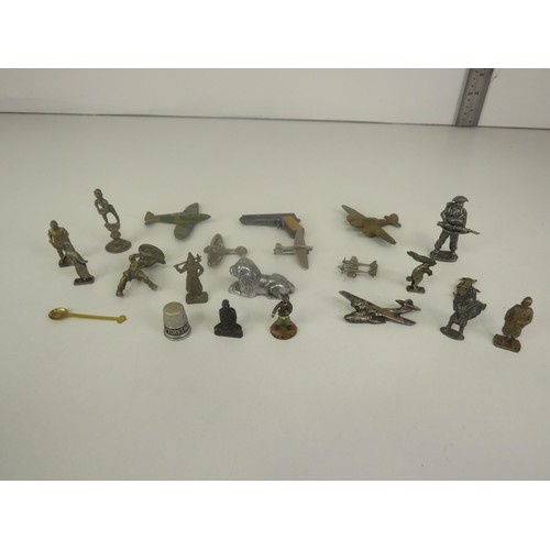 192 - SELECTION OF MINIATURE METAL COLLECTABLES INCLUDES MILITARY AEROPLANES, FIGURES, BADGES etc