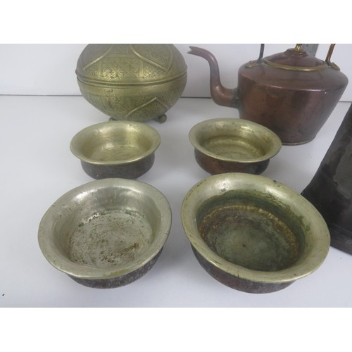 223 - METALWARE COLLECTABLES INCLUDES COPPER KETTLE SET OF FOUR TIBETAN BOWLS, NIGERIAN BRASS BOWL AND A P... 