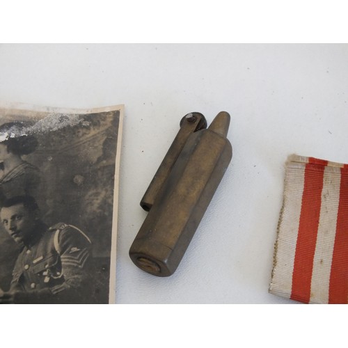 272 - MILITARIA INCLUDES TRENCH ART LETTER OPENER, MEDAL RIBBONS & BARS, TRENCH ART LIGHTER AND A PHOTOGRA... 