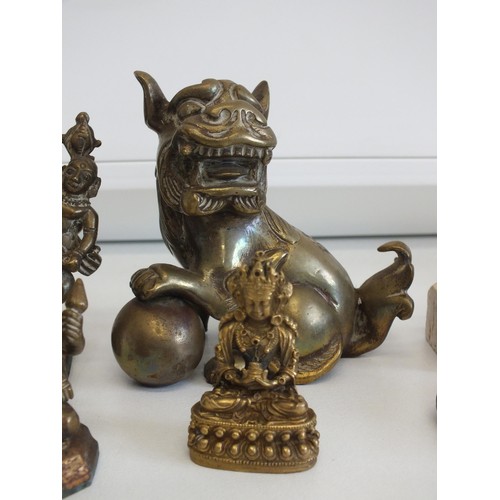 285 - 6 x BRONZE & BRASS ORNAMENTS INCLUDES ORIENTAL BRONZE FOO DOG, INDIAN BRONZE FIGURE OF NARASIMHA, BR... 