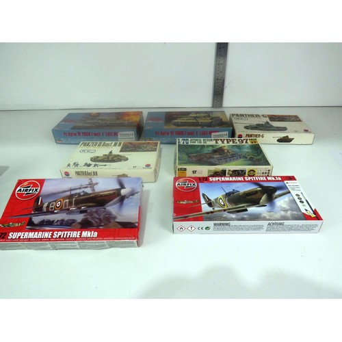 123 - 6 x SCALE MODEL TANK MODEL KITS AND SPITFIRES INCLUDES AIRFIX