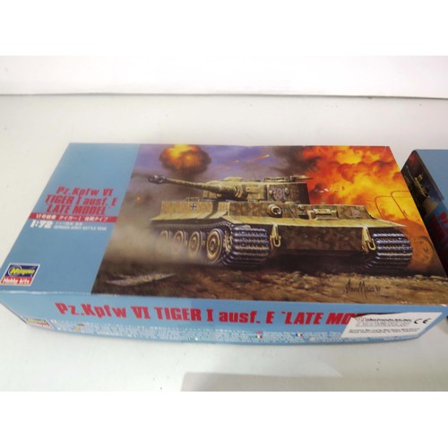 123 - 6 x SCALE MODEL TANK MODEL KITS AND SPITFIRES INCLUDES AIRFIX