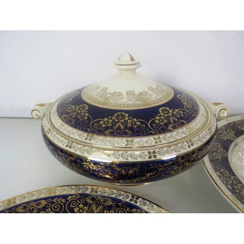 301 - 38 PIECE ROYAL DUCAL DINNER SERVICE