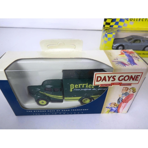 72 - 8 x BOXED DIECAST INCLUDES CORGI GOLDEN OLDIES, MAISTO ASTON MARTIN ETC