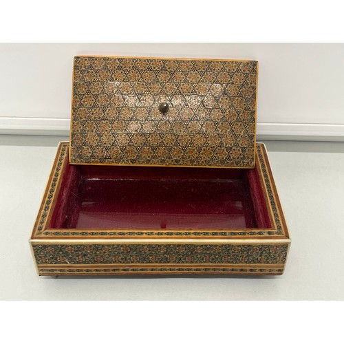 189 - GOOD QUALITY PERSIAN MADE JEWELLERY BOX INCLUDING SOME SILVER ITEMS PLUS OTHERS