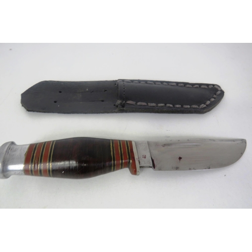 246 - 2 x KNIVES, SHEFFIELD BLADE BOWIE AND SHEFFIELD ROGERS BLADE STAG HANDLE KNIFE MOUNTED ON AN OLD COI... 