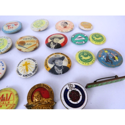 277 - COLLECTION OF ASSORTED OLD BADGES AND ROYAL SALFORD HOSPITAL MEDAL- INCLUDES WILIS WOODBINE, ENAMEL,... 