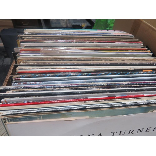 318 - OVER 30 VINYL LP'S INCLUDES BEATLES Sgt PEPPERS etc