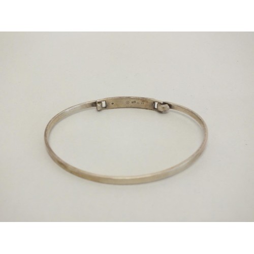 164 - STERLING SILVER KIT HEATH EXPANDING BANGLE WITH SMALL DIAMOND