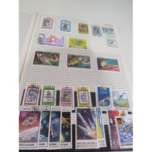 324 - GLORY BOX OF STAMPS INCLUDING STAMP STOCK BOOKS, STAMPS 1977 JUBILEE, LOOSE STAMPS, FIRST DAY COVERS... 