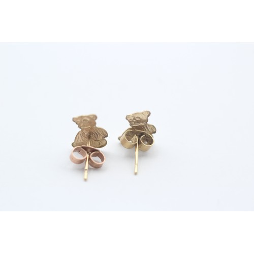 421 - 9ct Gold Teddybear Fine Stud Earrings (0.3g)