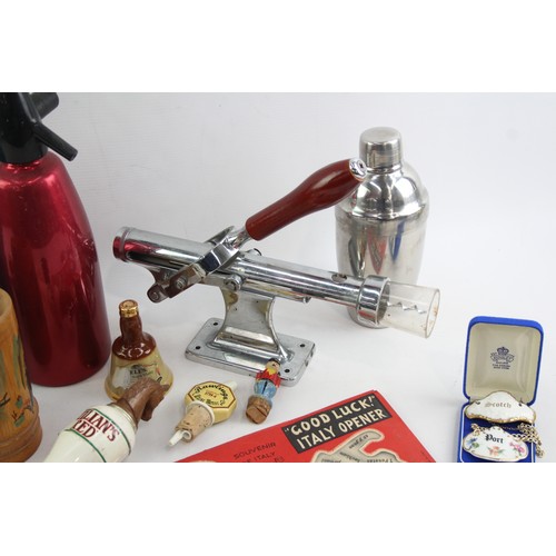 444 - Joblot Of Assorted Vintage BREWERIANA Items Inc Bar Pull Corkscrew, Siphon Etc