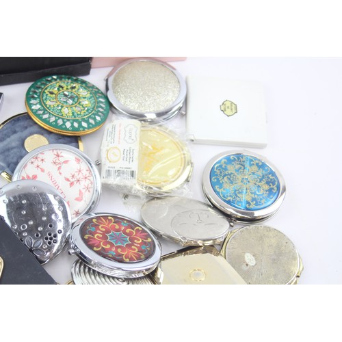 459 - 50 x Assorted Ladies Vanity Compact MIRRORS Inc Stratton, Boxed, Vintage etc