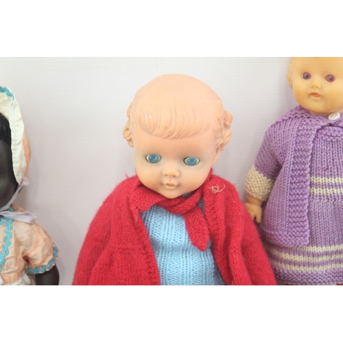 461 - 8 x Assorted Vintage DOLLS Inc Rubber, Clothing Etc