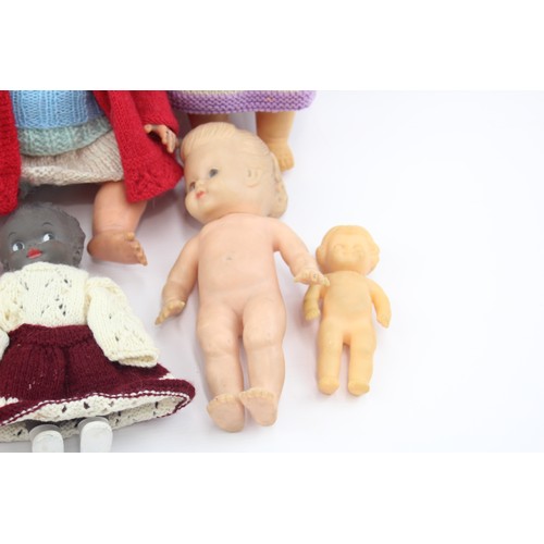 461 - 8 x Assorted Vintage DOLLS Inc Rubber, Clothing Etc