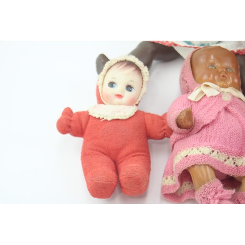 461 - 8 x Assorted Vintage DOLLS Inc Rubber, Clothing Etc