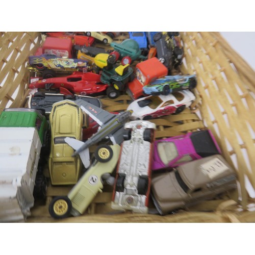 221 - BASKET OF DIECAST INCLUDES CORGI, MATCHBOX, LLEDO & HOTWHEELS