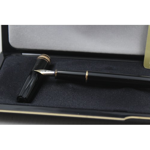 510 - MONTBLANC Meisterstuck Black FOUNTAIN PEN with 14ct White Gold Nib WRITING Boxed