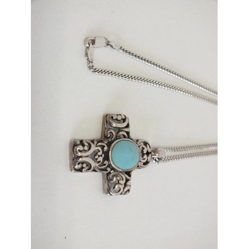 208 - SILVER NECKLACE WITH HEAVY CROSS PENDANT