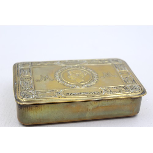 528 - WW1 1914 Princess Mary Brass Christmas Tin