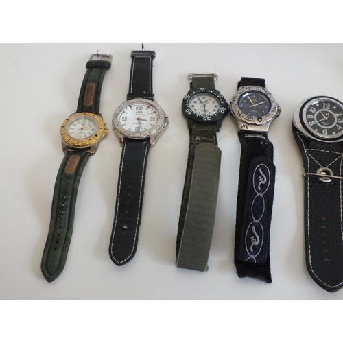 218 - 11 x MENS WATCHES INCLUDES ROAMER