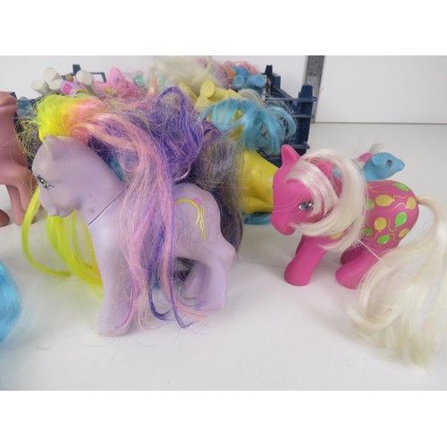 185 - VINTAGE MY LITTLE PONY FIGURES - COLLECTION 25 IN TOTAL ALL ORIGINAL/EARLY