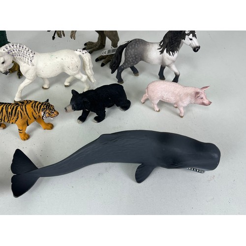 398 - 11x SCHLEICH DINOSAURS AND ANIMALS - SOME WITH TAGS