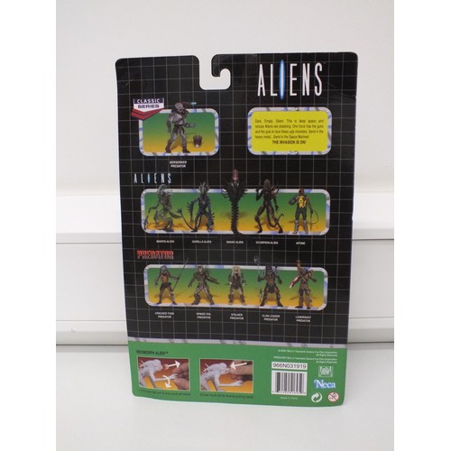 10 - NECA ALIENS NEOMORPH ALIEN - BOXED AS NEW