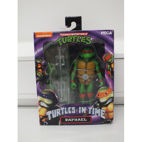 16 - NECA TEENAGE MUTANT NINJA TURTLES - TURTLES IN TIME RAPHAEL