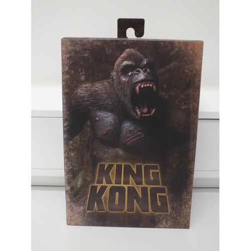 25 - NECA KING KONG ACTION FIGURE - BOXED AS NEW