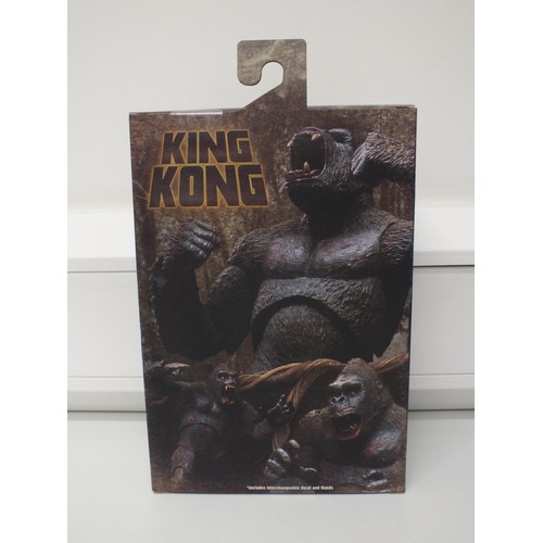 25 - NECA KING KONG ACTION FIGURE - BOXED AS NEW