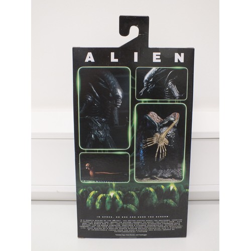 28 - NECA ALIEN “BIG CHAP” ULTIMATE EDITION - BOXED AS NEW