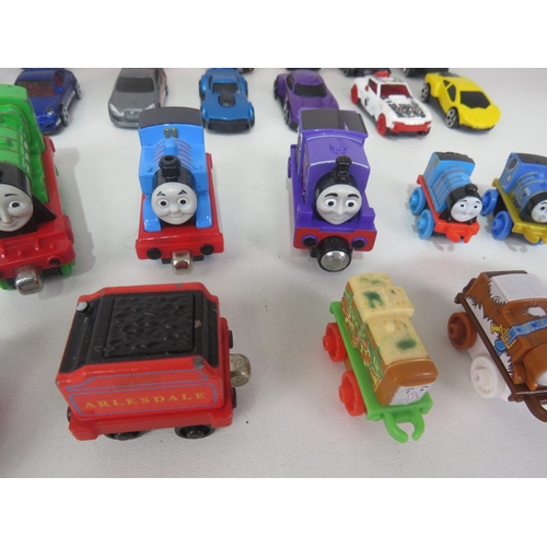 203 - A QUANTITY OF TOY VEHICLES INCLUDING 