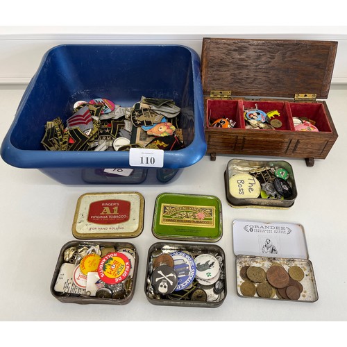 110 - TUB OF MISCELLANEOUS INCLUDING OLD WOODEN MUSIC BOX, PATCHES, BADGES