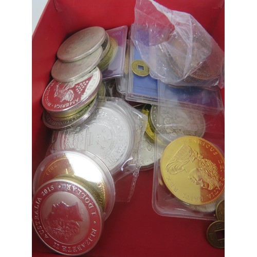 64 - JOBLOT OF COLLECTORS COINS INCLUDES COMMEMORATIVE, GOLD PLATED, PROOF COINS, CHINESE COINS ETC