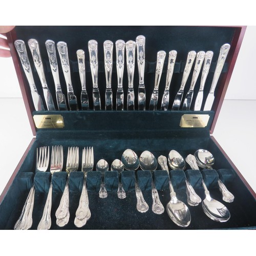 286 - VINERS 44 PIECE WOODEN CANTEEN OF CUTLERY