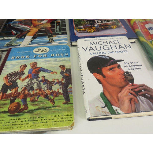 304 - 6 x AUTOCOURSE ANNUALS AND SPORTING BOOKS