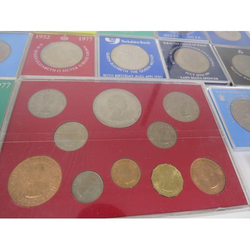 52 - TRAY OF COINS INCLUDES CASED, COMMEMORATIVE, THE CENTENARY OF WWI £5 COIN COLLECTION AND ST GEORGE A... 