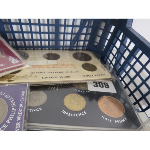 66 - TRAY OF COIN SETS, COMMEMORATIVE COINS ETC INCLUDING DENMARK SETS, OXFAM COINS SOUVENIR CIRCULATED C... 