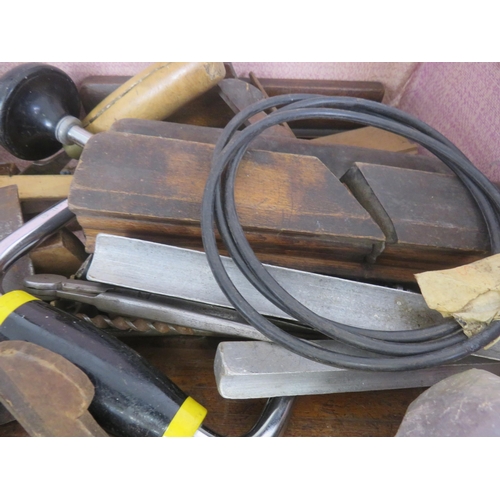 313 - CASE OF WOOD WORKING TOOLS- SOME ANTIQUE