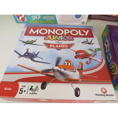 316 - SELECTION OF GAMES AND PUZZLES INCLUDING MONOPOLY, THE INCREDIBLE etc