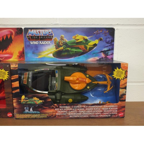 41 - 2x MASTERS OF THE UNIVERSE ACTION FIGURES TO INCLUDE LAND SHARK AND WIND RAIDER - BOXED AS NEW