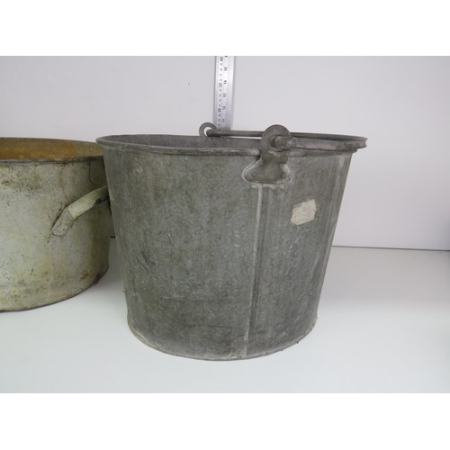 328 - GALVINISED WATERING CAN, MOP BUCKET AND LARGE BUCKET